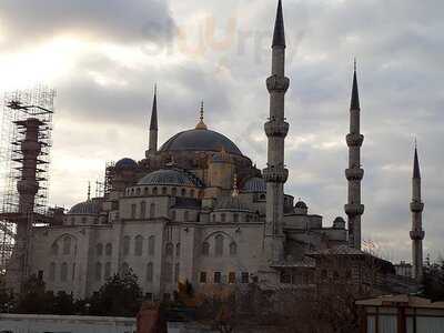 Sofa Cafe & Restaurant