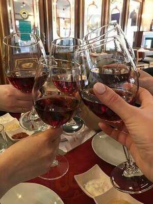 Bistro Chef Restaurant & Cafe