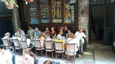 Istanbul Kebab Cafe & Restaurant