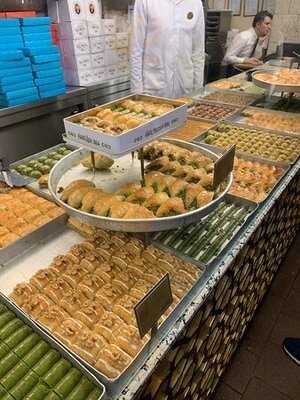 Hafız Mustafa 1864, Eminönü