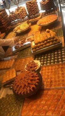 Hafız Mustafa 1864, Eminönü