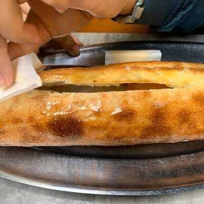 Haçapuri Karadeniz Pidesi