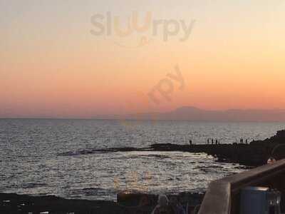 Calypso Side Restaurant & Lounge