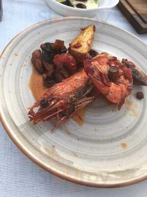 Calypso Side Restaurant & Lounge