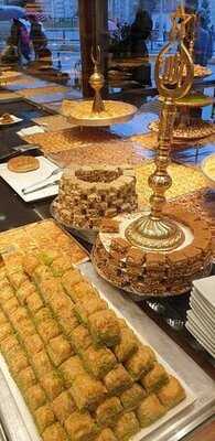 Faruk Güllüoğlu Taksim