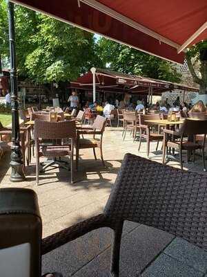 Dervis Cafe & Restaurant