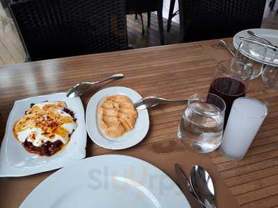 Vahap Usta Et Restaurant