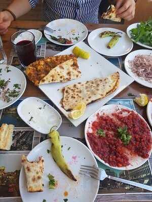 Kaya Kebap Ve Taş Fırın Lahmacun