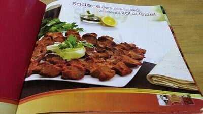 Meşhur Adıyaman Çığ Köftecisi Ömer Usta