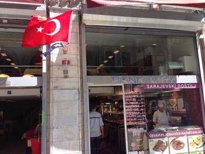 Piknik Köfte & Piyaz