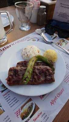 Filizler Köftecisi Üsküdar