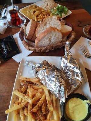 Makarri Cafe Kitchen