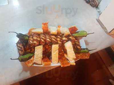 Öz Kanatçı Kardeşler