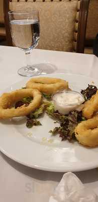 Aruna Restaurant & Cafe