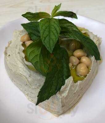 Renad Mediterranean Cuisine