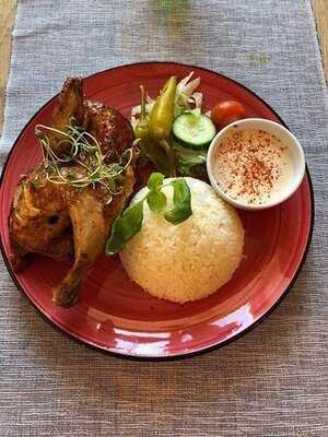 Cicki Ma Ma Istanbul