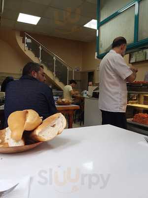 Tarihi Özkan Köftecisi