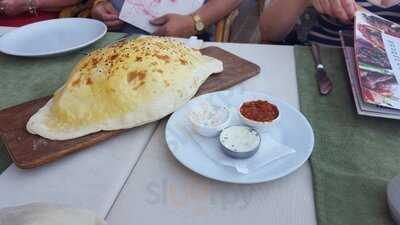 Venice Bar & Restaurant