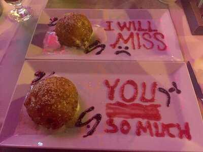 Venice Bar & Restaurant