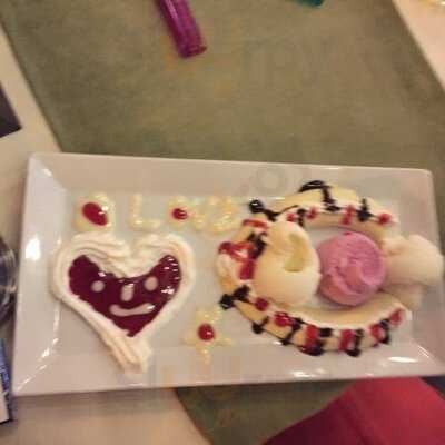 Venice Bar & Restaurant