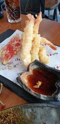 Naomi Sushi Bar