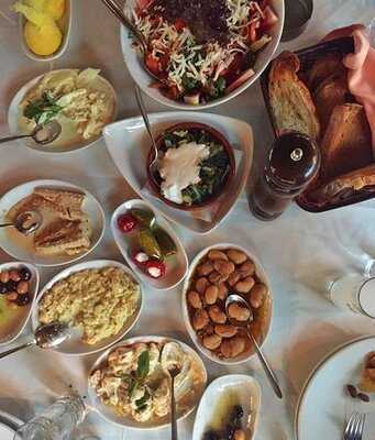 Kalamış Cundalı Ayvalık Balıkçısı