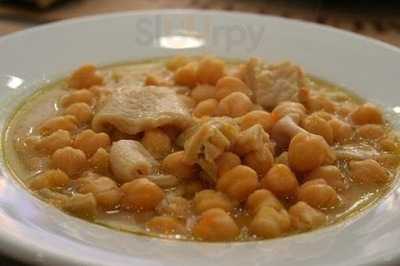 Can Restaurant & Cafe