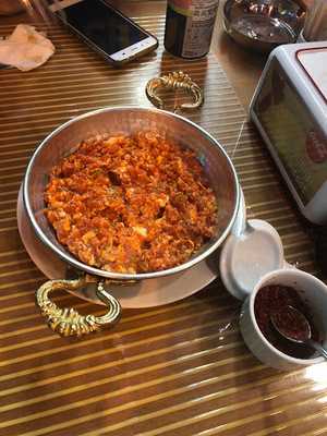 Can Restaurant & Cafe