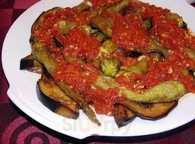 Can Restaurant & Cafe