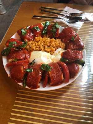 Can Restaurant & Cafe