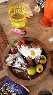 Smyrna Art-gallery Cafe