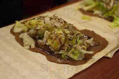 Meshur Adiyaman Cig Koftecisi Omer Usta