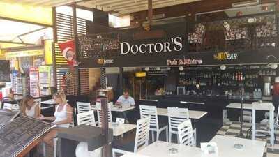 Doctor's Pub & Bistro