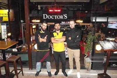 Doctor's Pub & Bistro