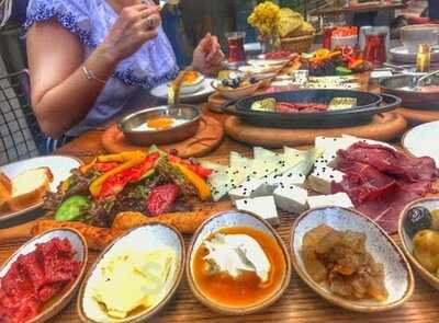 Galata Kitchen Breakfast & Cafe