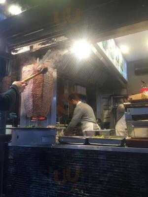 Meydan Çiftlik Döner