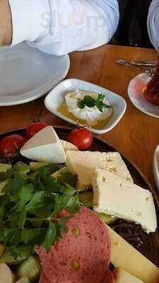 Hsb Sarıyer Börekçisi