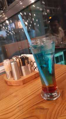 Bi-lal Cafe & Bistro