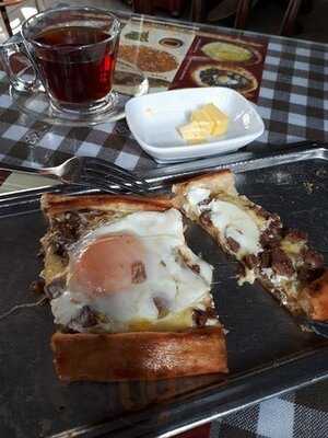 Köşem Karadeniz Pide