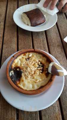 Meshur Sariyer Borekcisi