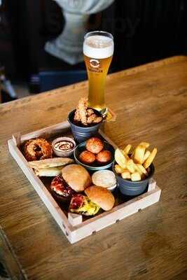 The North Shield Akbatı