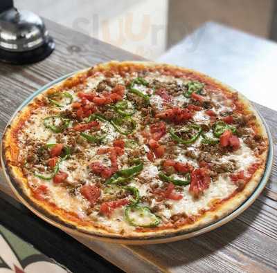 Olio Cafe & Restaurant