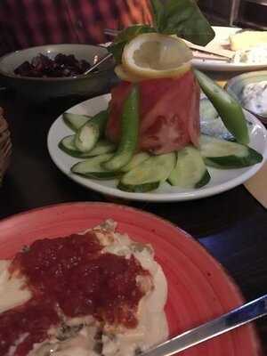 Adını Sen Koy Meyhane