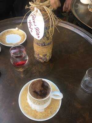 Aşk-ı Rüba Kafe