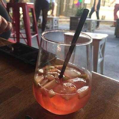 Que  Tal Tapas Bar & Cafe