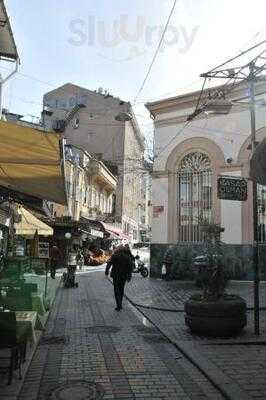 Özgür Şef'in Deli Kasap