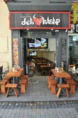 Özgür Şef'in Deli Kasap