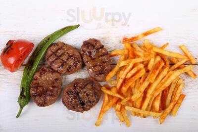 Özgür Şef'in Deli Kasap