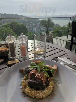 Kuzguncuk Bostan Cafe