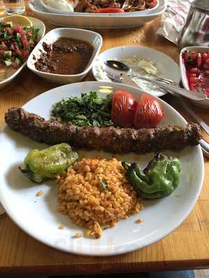 Asiller Kebap Ve Lahmacun Salonu